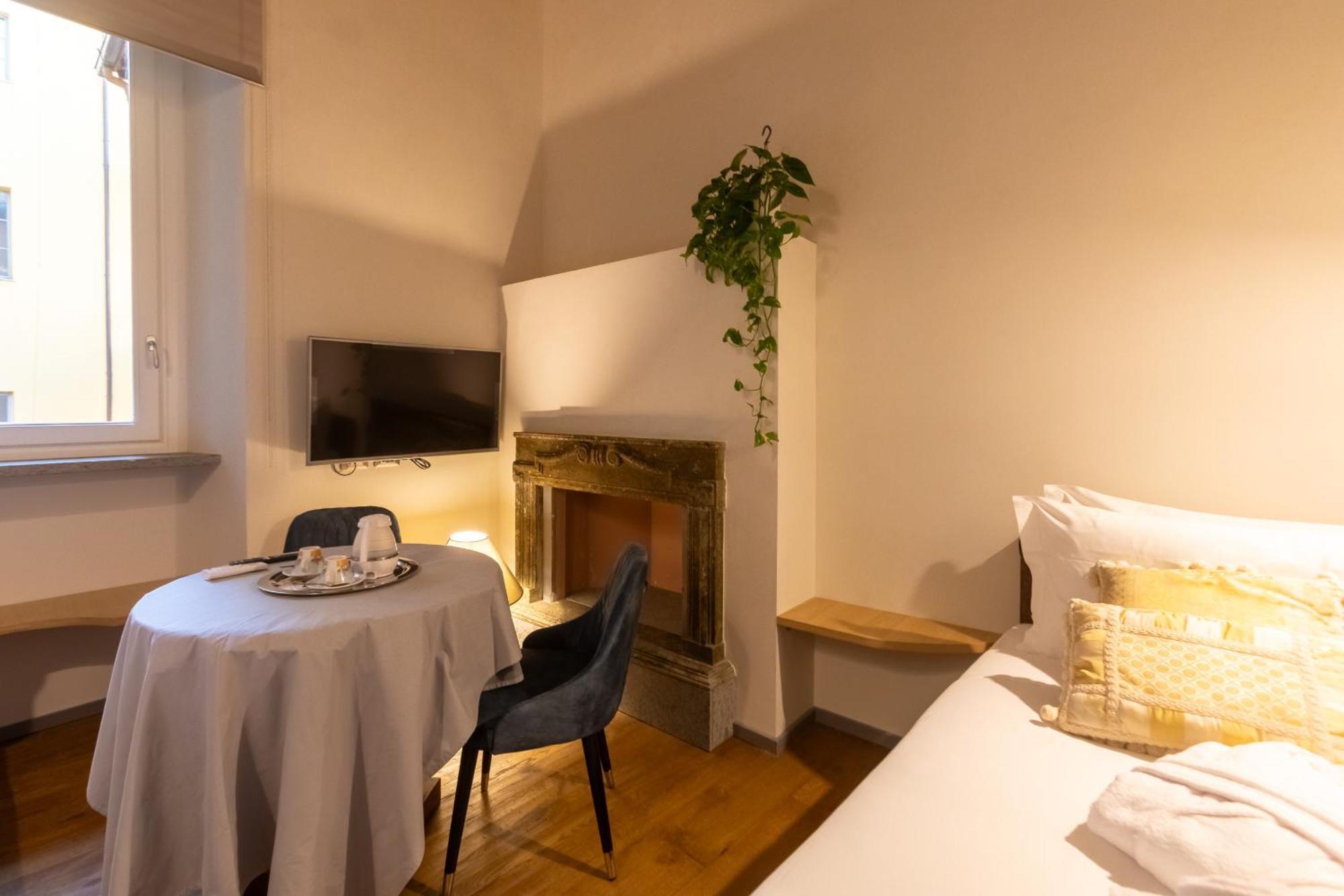 Fontana Di Trevi Roma Luxury Suite 外观 照片