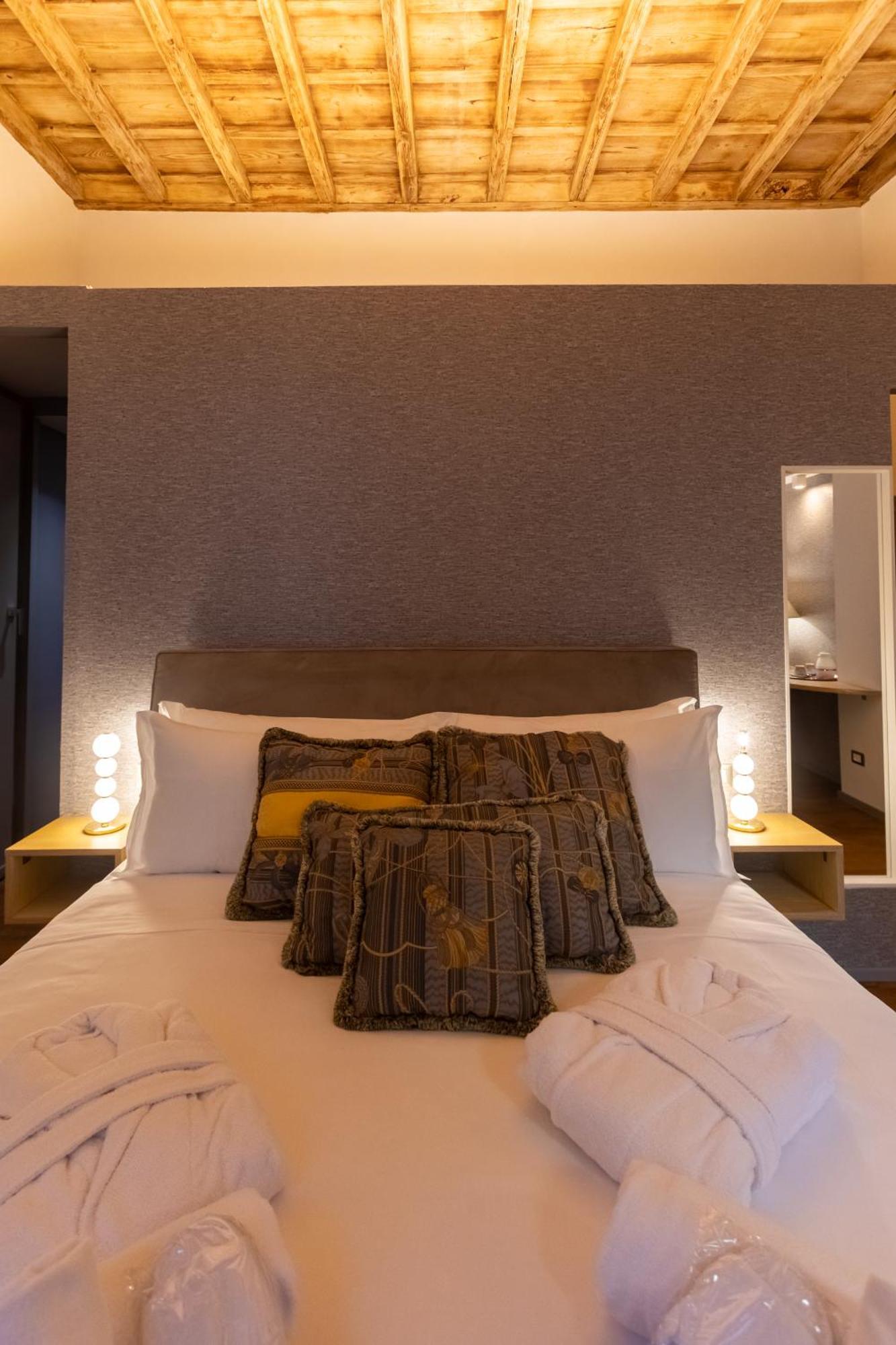 Fontana Di Trevi Roma Luxury Suite 外观 照片